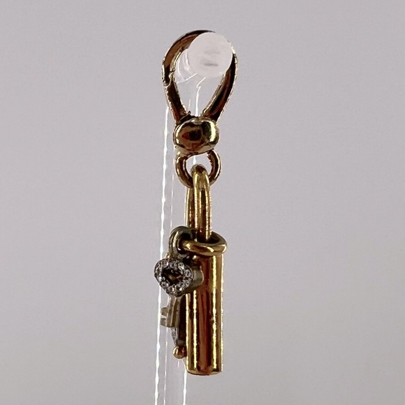 Juicy Couture Padlock & Key Charm - Picture 3 of 9